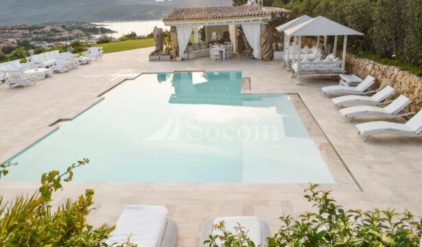 Villa in affitto a Porto Rotondo con piscina vista mare
